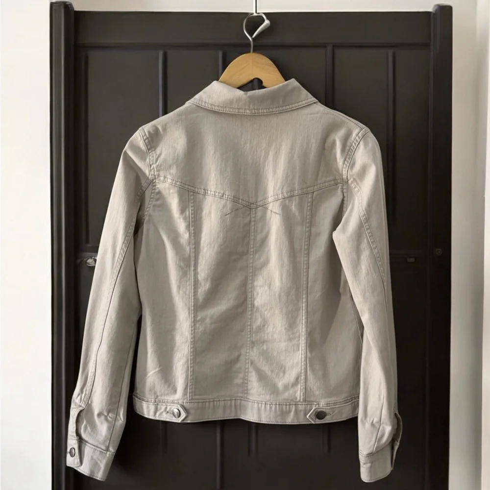 Lee Riders Women’s Cream Denim Stretch Jacket! Small! - Picture 6 of 16